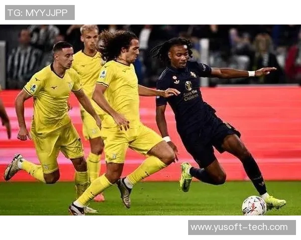 帕德伯恩与科隆激战成和比分揭晓双方表现引发热议 帕德伯恩与科隆激战成和比分揭晓双方表现引发热议