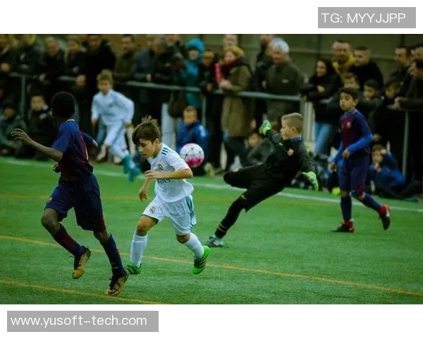 巴萨与皇马在美国的激战揭示西班牙足球的全球魅力与竞争力