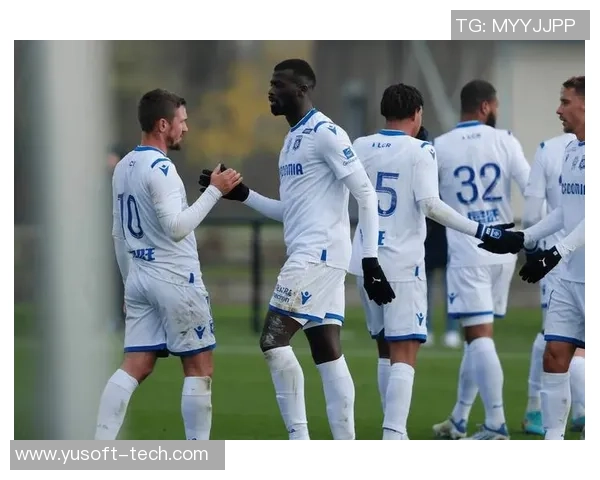 沙托鲁主场迎战欧塞尔争夺法乙积分榜关键战役