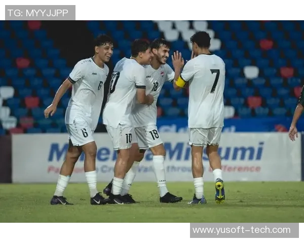 激烈对决伊拉克与中国足球比赛展现两国实力与激情的较量 激烈对决伊拉克与中国足球比赛展现两国实力与激情的较量