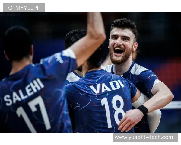 伯尔尼青年队迎战曼联队双方实力对决引发球迷热议