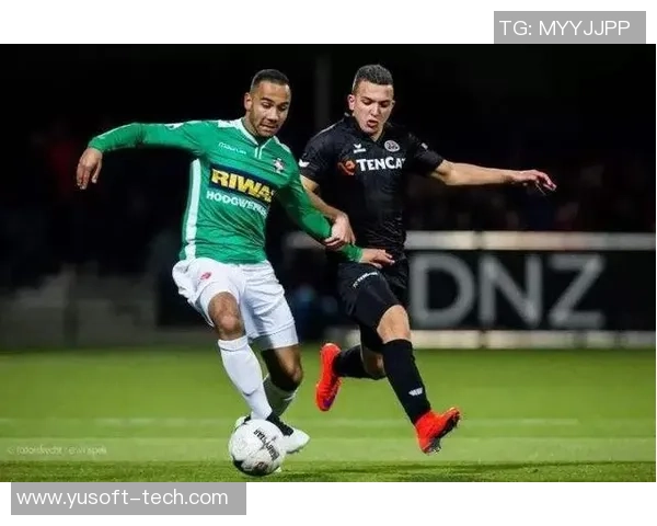 伯斯荣光与蔚山现代的巅峰对决展现足球魅力与激情的较量 伯斯荣光与蔚山现代的巅峰对决展现足球魅力与激情的较量