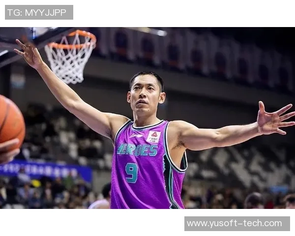 张庆鹏：从篮球场上的传奇到生活中的奋斗者，探寻他的成长与坚持之路