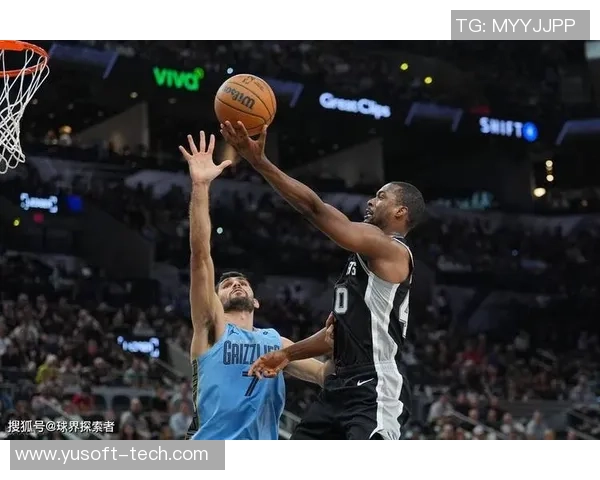 2013年NBA季后赛马刺与灰熊激战回顾精彩瞬间与战术解析