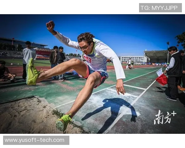 南京滑板队勇攀高峰的奋斗历程与极限运动会的精彩瞬间