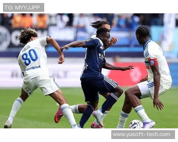 洛里昂与昂热精彩对决直播全程回顾与赛后分析